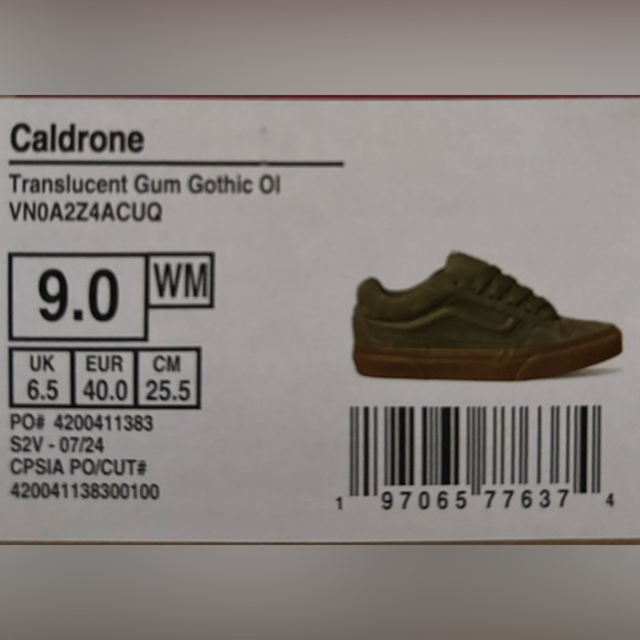 Vans Caldrone Suede Women’s Shoes - Picture 15 of 15